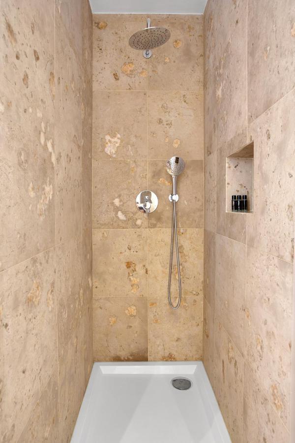 Brand New River View Apartment Belém - 1 bedroom, A/C Lissabon Buitenkant foto