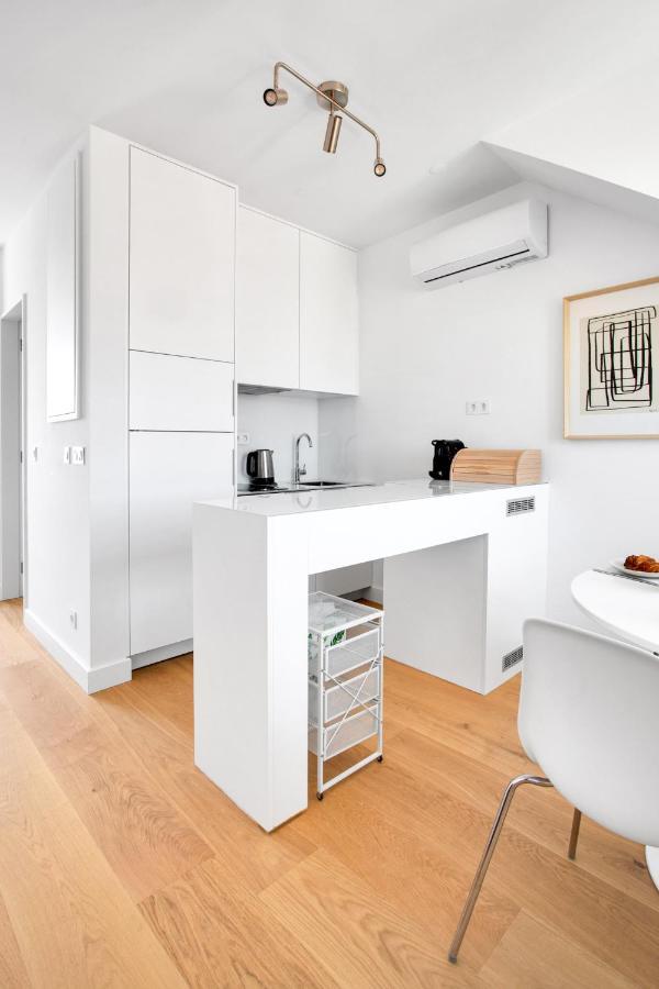 Brand New River View Apartment Belém - 1 bedroom, A/C Lissabon Buitenkant foto